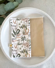 Load image into Gallery viewer, Dinosaurs - Wash cloth set