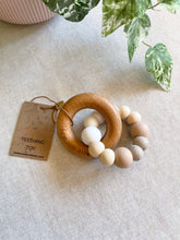 Load image into Gallery viewer, Dune COVE Teether