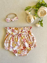Load image into Gallery viewer, Spring Floral Bloomers