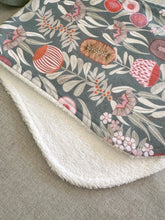 Load image into Gallery viewer, Native Flowers - Burp cloth
