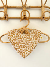 Load image into Gallery viewer, Daisy - Handmade Bib
