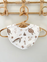 Load image into Gallery viewer, Turtles - Handmade Bib
