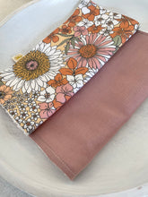 Load image into Gallery viewer, Blooms - Wash cloth set
